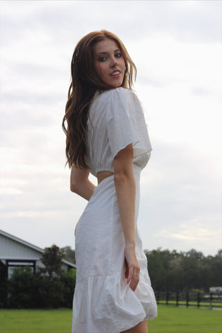 daisy cut out dress " Daisy " Floral Medallion Cut Out Sleeve Dress ( White )